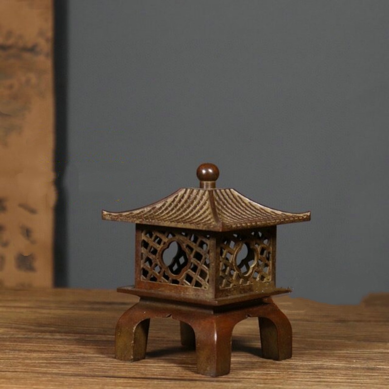 Home Fragrance Lamp - アンティーク銅製中空宮殿ランプタワー香炉四足香炉家庭茶道卓上装飾工芸品