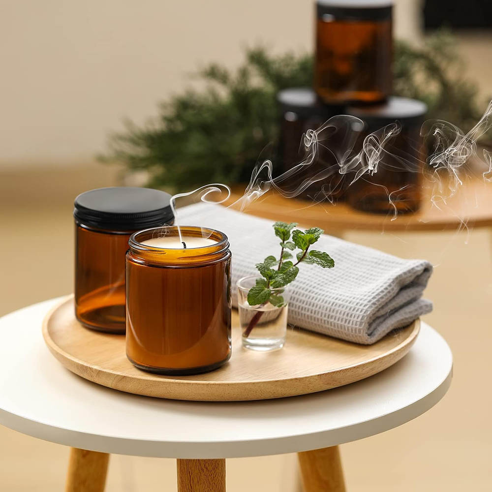 8オンスの琥珀色ガラス瓶（黒蓋付き）- キャンドル作り、食品 - Amber Jar Candle のレビューと価格